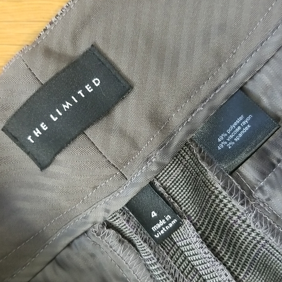 Wide Leg Gray with Hints of Purple Plaid Dress Pants by the Limited - Picture 11 of 11